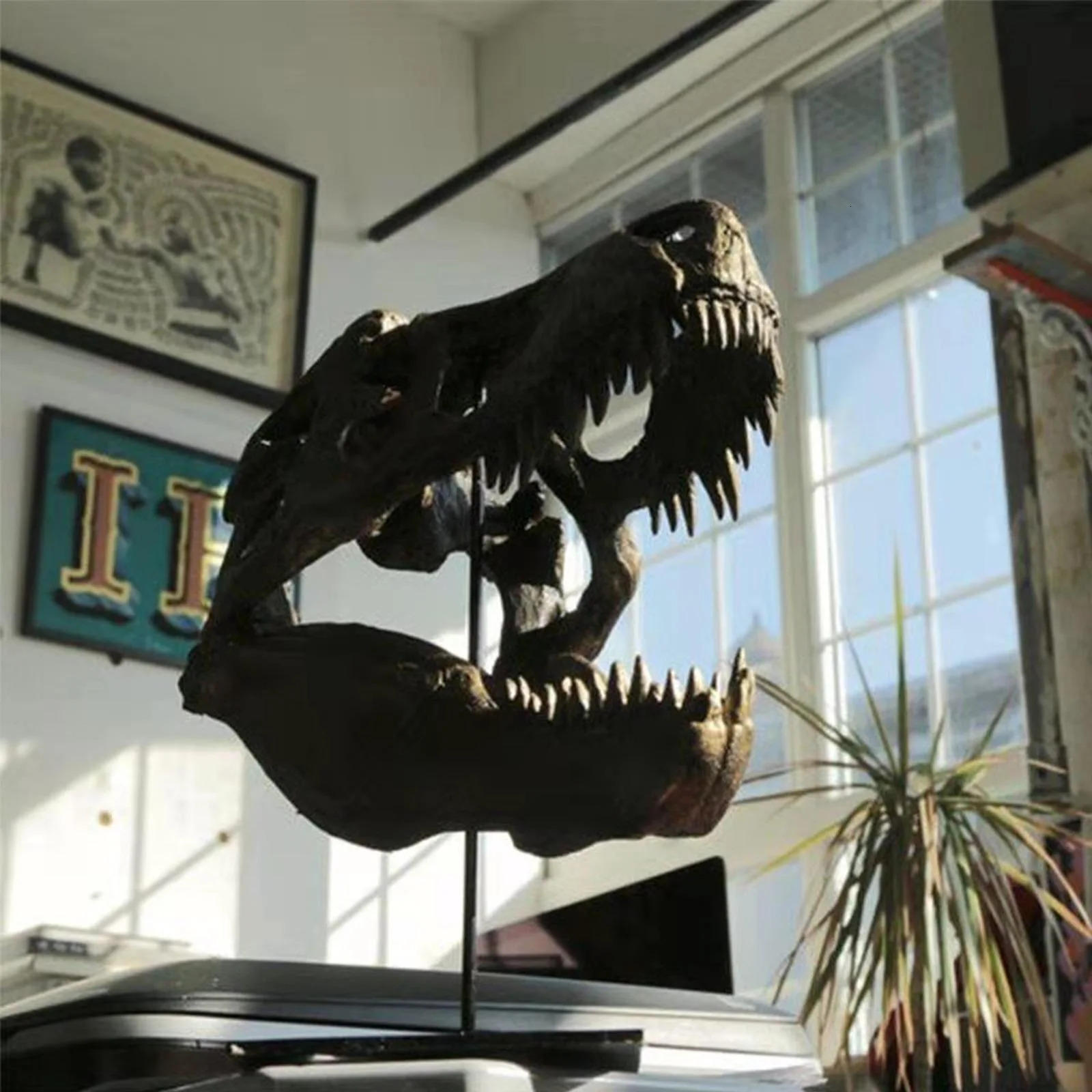 Replica Dinosaur Skull Resin Animal Skeleton Ornament Haunted House Dinosaur Statue Home Decoration accessories For Living Room 240130