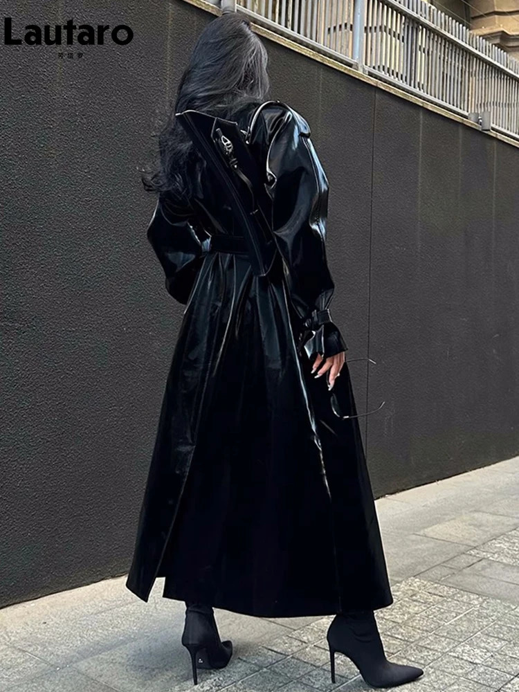 Lautaro Spring Autumn Extra Long Oversized Cool Reflective Shiny Black Paten Leather Trench Coat for Women Belt Runway Fashion 240129