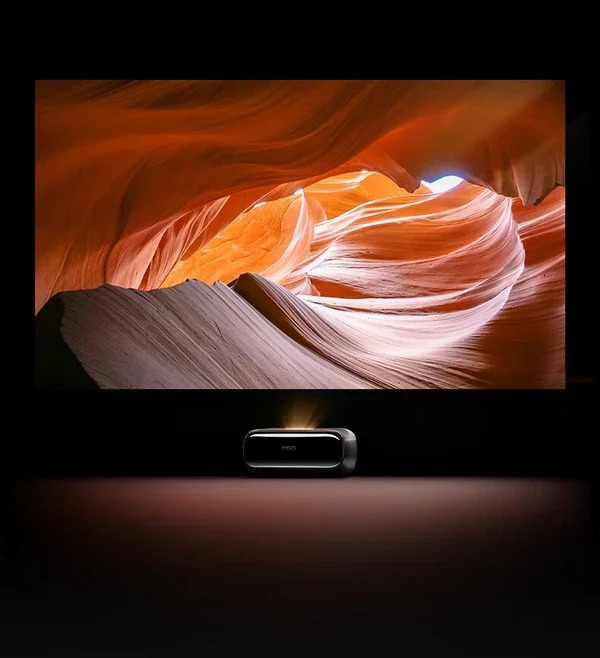 JMGO O2 Ultra Projector Short Throw and 4K 3840 x 2160 ThreeColor M Laser Beamer 2800 CVIA lumens 240125