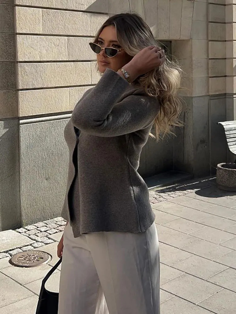 Fashion Single Breasted Solid Knitted Cardigans Women V Neck Long Sleeve Skinny Slim Sweater Autumn Winter Female Warm Coat 240130