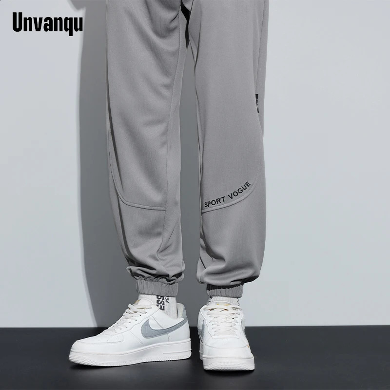 Unvanqu Spring Men's Versatile Loose Casual Pants Knitting Harem Pant Fashion Elastic Breathable Jogging Sports Trousers Male 240126