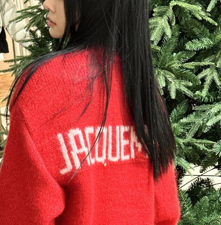 Womens alpaca wool zipper with letter printing womens wool sweater with round neck 240110