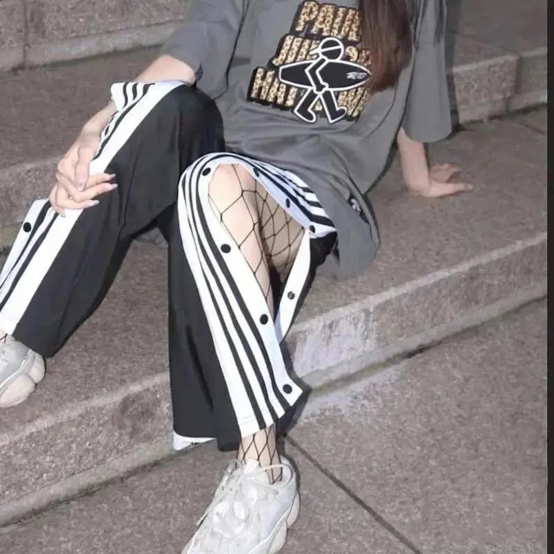 MEXZT Y2K Striped Joggers Sweatpant Button Slit Baggy Wide Leg Pants Streetwear Elastic High Waist Loose Casual Trousers 240201