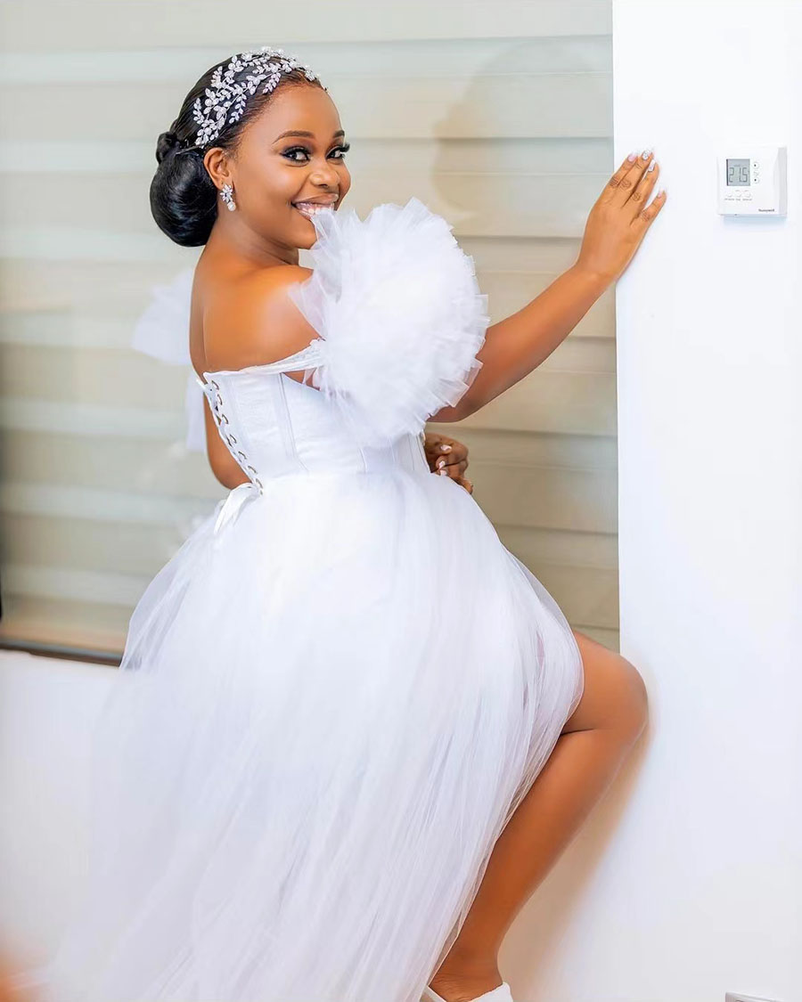 Ebi Arabic Aso White Bride Robes For Wedding Sweet Hear Tlong Sleeve A Line Tulle Lace Ruffles African Women Bridal Shower Dresses Morning Robe Frican