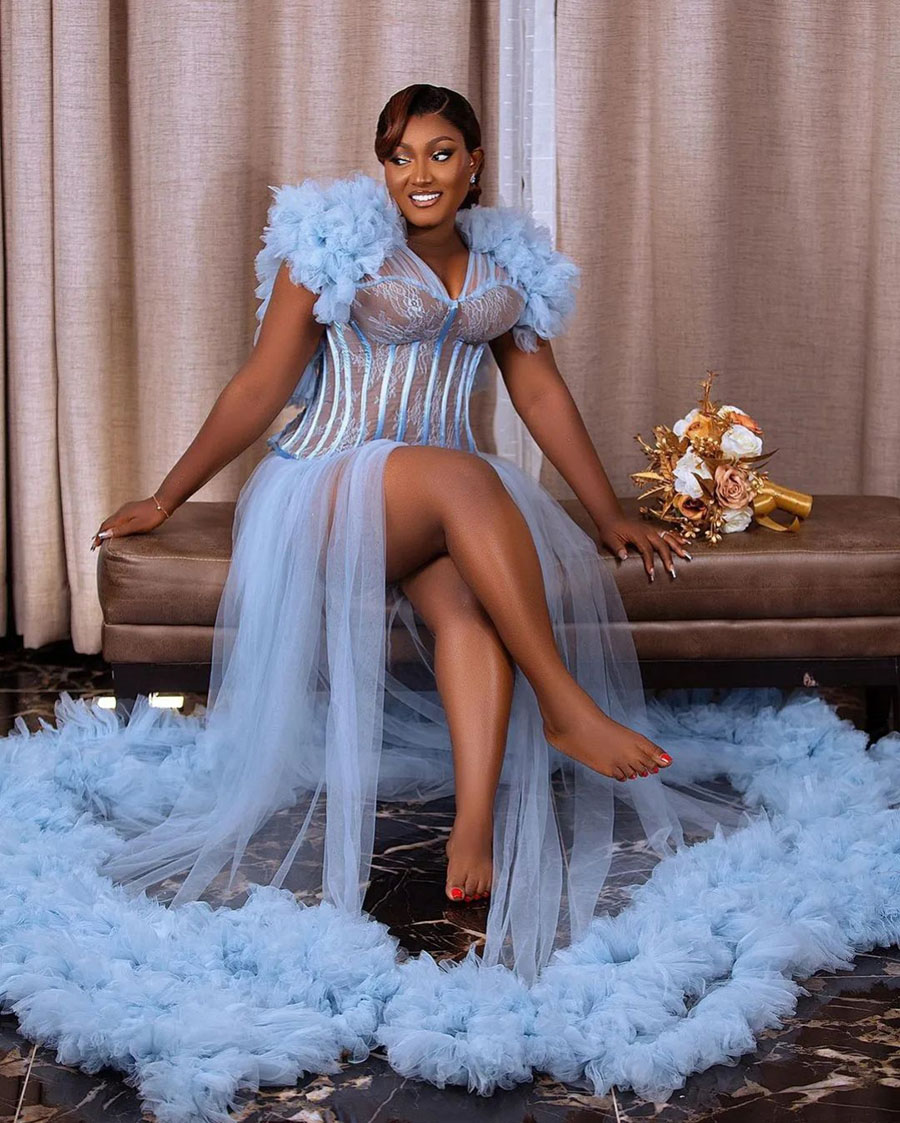 Ruffles Tulle Blue Dresses For Photoshot Sleeveless Plus Size Sheer Sexy V-Neck Sleepwear Robe A-E Wedding Dress With Embroidery Arabic Aso Ebi 326