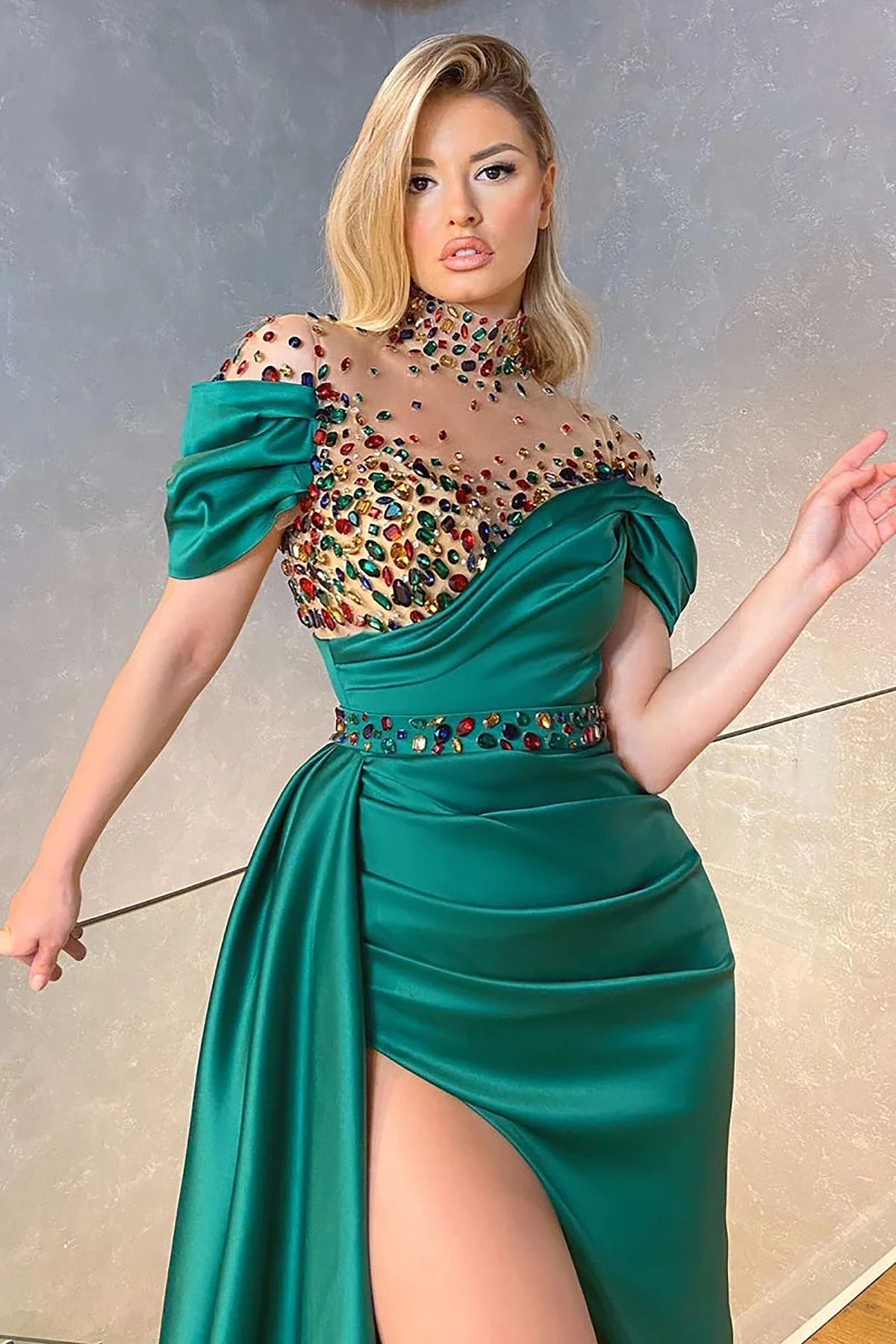 High Fashion Evening Crystal Mermaid Prom Gowns Side Split Sheer Neck Short Sleeves Custom Made Formal Party Dresses Lz0304