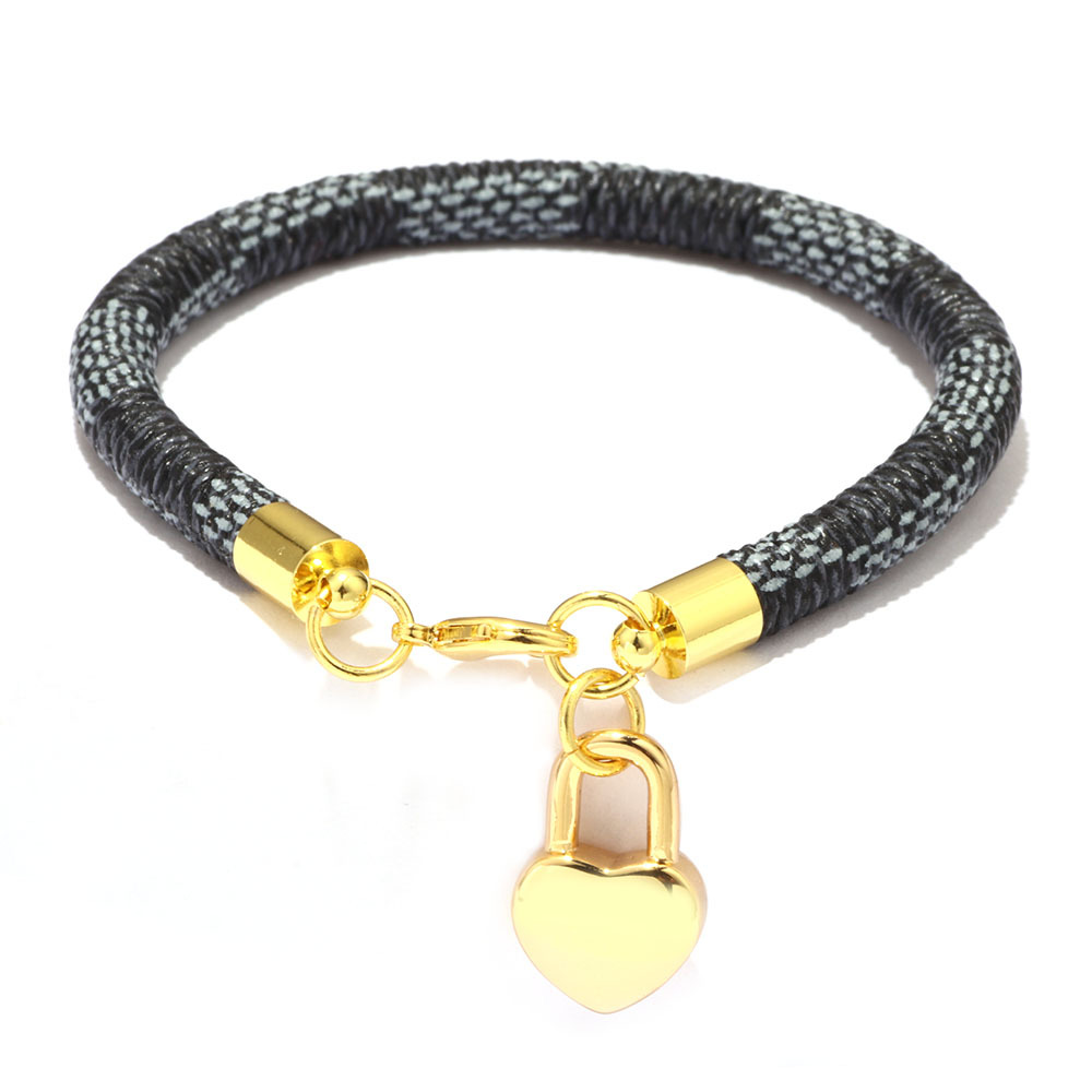 Designer Bracelet For Women PU Learther Bracelet Ins Couple Jewelry Never Faded For Couple Female