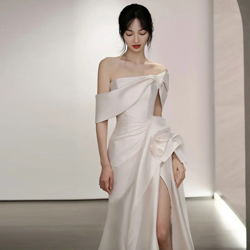 2024 Arabic Aso Ebi Mermaid Wedding Dresses Sexy Satin Side Split Off Shoulder Luxurious Dress Plus Size Bridal Party Gowns Trumpet Style Robe De Mari