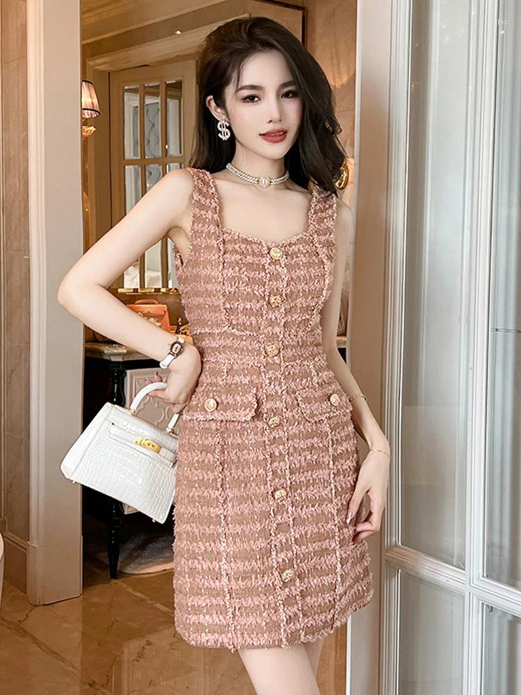 Casual Dresses Elegant Celebrity Womens Tweed Dress For Women Retro Sexy Tank Single Breasted Wrapped Hip Mini Gown Femme Party Bottom