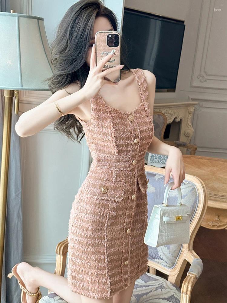 Casual Dresses Elegant Celebrity Womens Tweed Dress For Women Retro Sexy Tank Single Breasted Wrapped Hip Mini Gown Femme Party Bottom