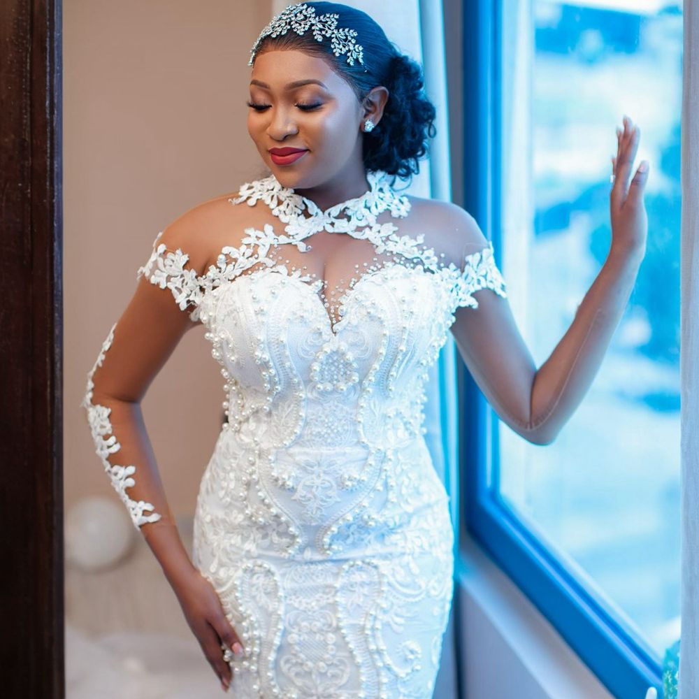 2024 Vintage Mermaid Wedding Dresses Bridal Gowns High Neck Long Sleeves Organza Lace Appliques Beads Pearls Plus Size African Nigerian Fishtail Robe 