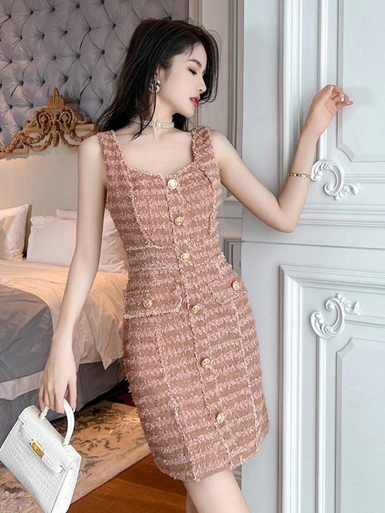Casual Dresses Elegant Celebrity Womens Tweed Dress For Women Retro Sexy Tank Single Breasted Wrapped Hip Mini Gown Femme Party Bottom