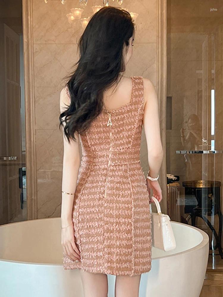Casual Dresses Elegant Celebrity Womens Tweed Dress For Women Retro Sexy Tank Single Breasted Wrapped Hip Mini Gown Femme Party Bottom