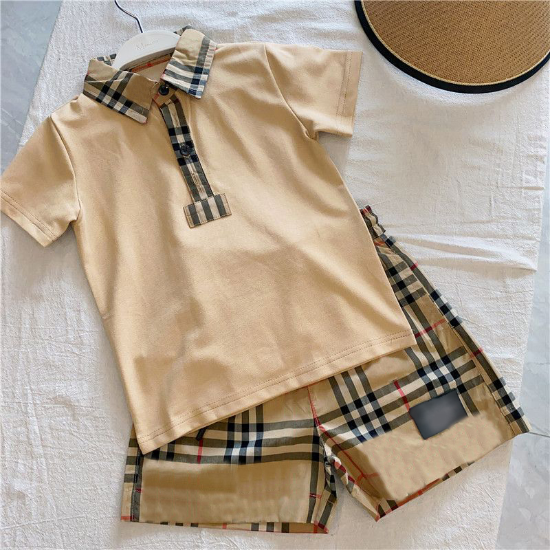 Clothing Sets Tracksuit Luxury Designer Kids Summer Childrens Checkered T-shirt New Boys Babies Polo Short Sleeved Shirt Fashion Clothing Sets CSD246 Y2501126F5U