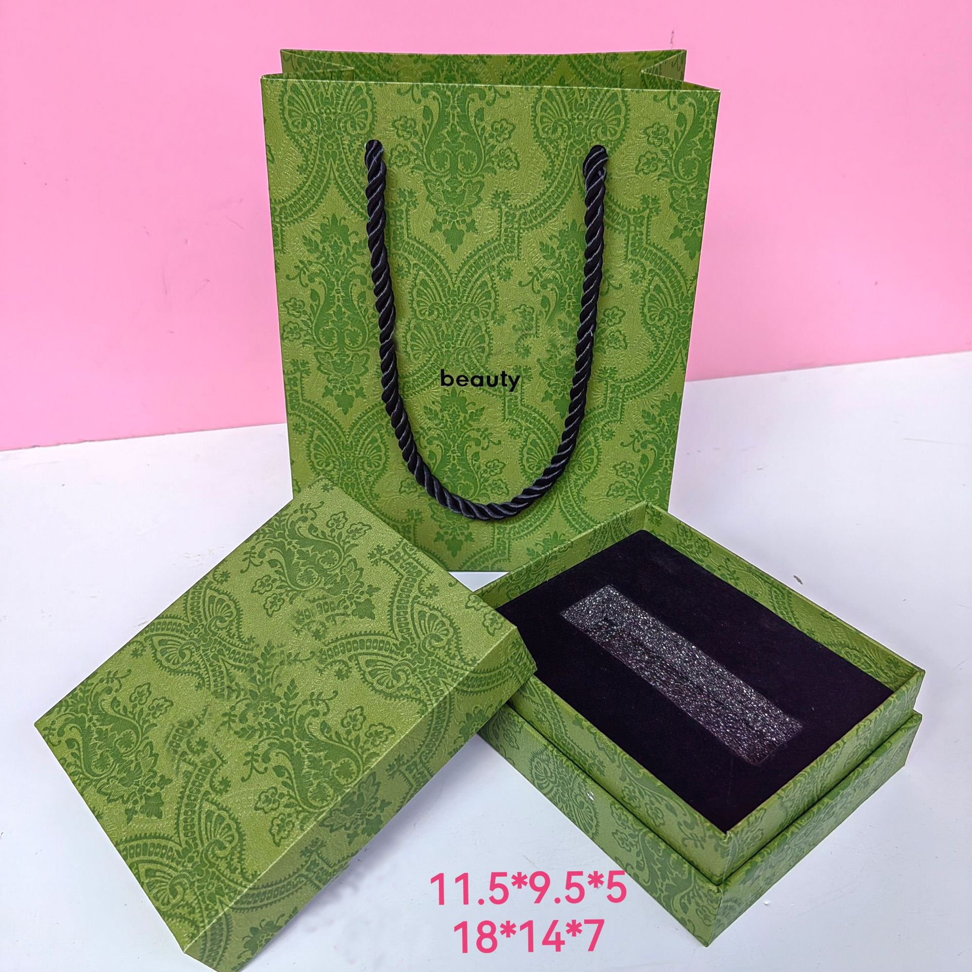 Ring Box G Letters Brand jewelry organizer Designer Jewelry Packing Earrings Necklaces Bracelets Cloth Dust Pouch Bags Green Lipsticks Perfume Makeup 