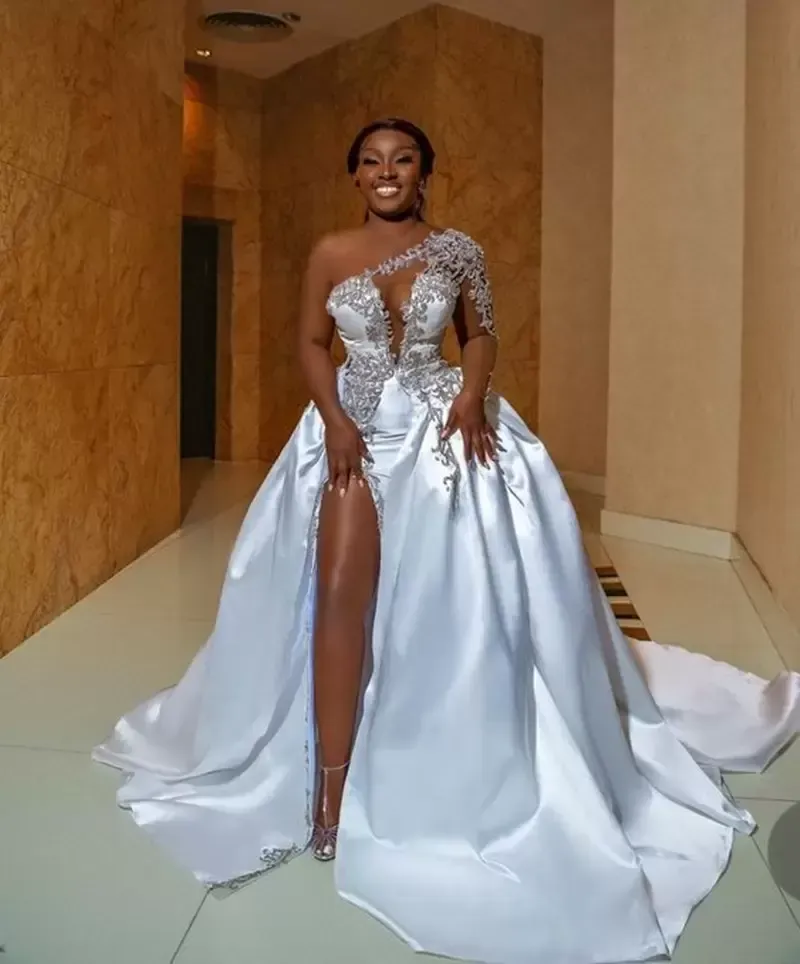 One Shoulder Long Sleeve Dresses With Detachable Train Sparkly Lace Beaded Arabic Aso Ebi High Slit Garden Beach Civil Wedding Bridal Gowns