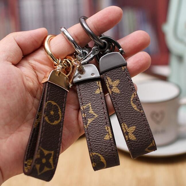 PU Leather Keychain Designer Key Chain Buckle lovers Car Handmade Keychains Men Women Bag Pendant Accessories wholesale