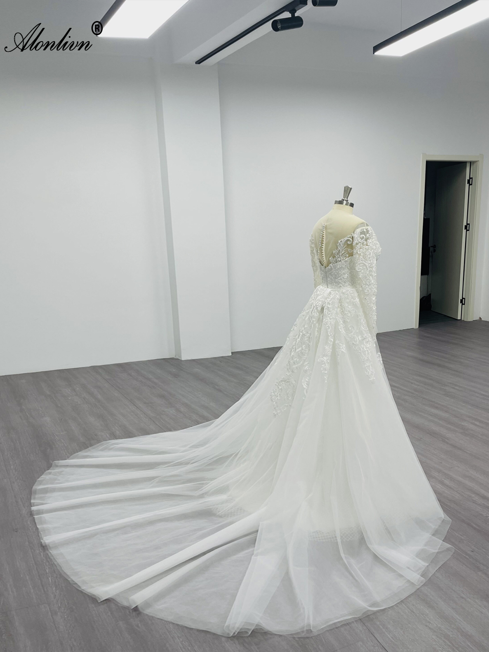 Alonlivn Elegant Mermaid Wedding Dress With Detachable Train 2 In 1 Tulle Beading Embroidery Bridal Gowns