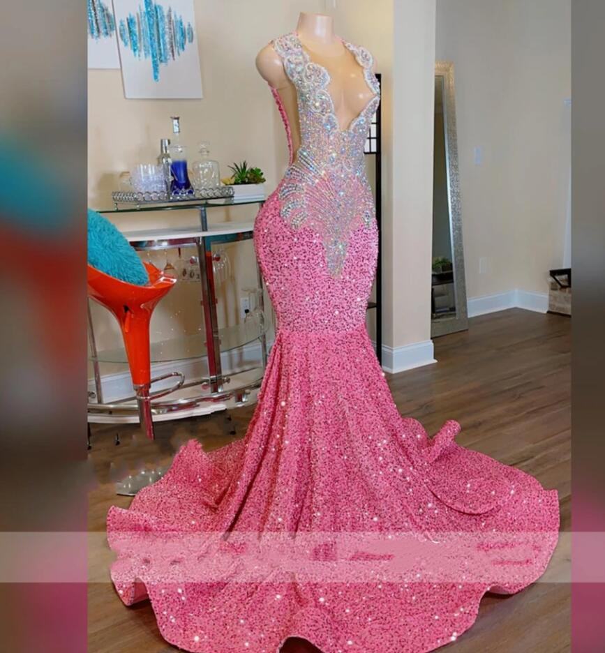 Glitter Pink Sequined Mermaid Prom Dress 2024 For Black Girls Sheer Crew Neck Sparkly Crystal Rhinestones Beading Formal Birthday Party Evening Gown V