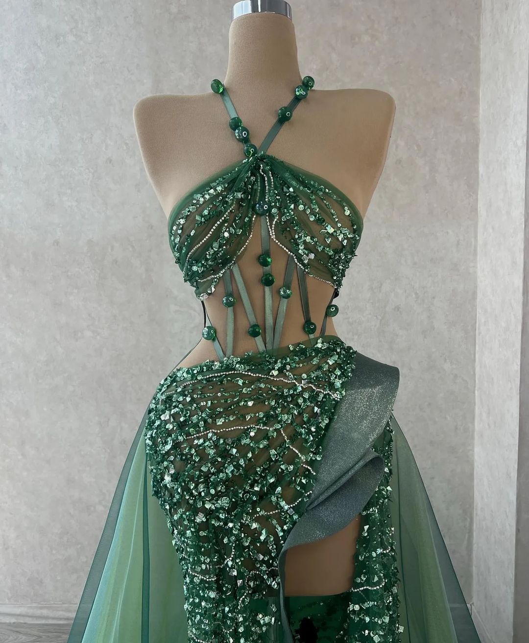 Royal Halter Mermaid Prom Dress Sexy Sleeveless Sequined Lace Beading Formal Evening Gowns Robe De Soiree