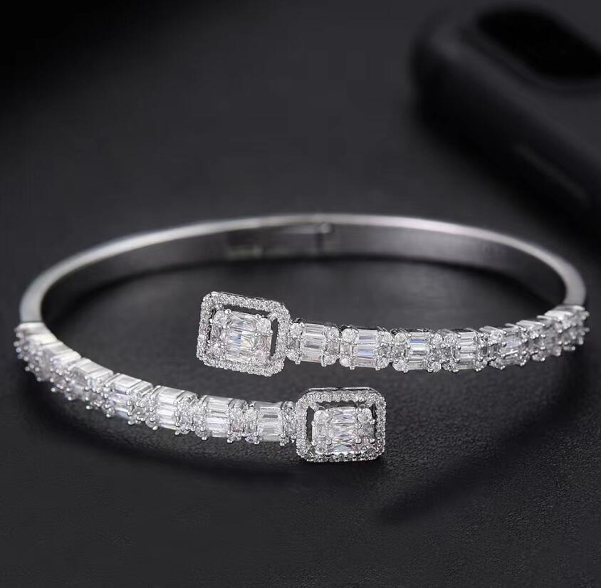 Elegent Wedding Bracelets Jewelry Sterg Sier T Princess Cut White 5A Cubic Zircon CZ Dia Gemstones Party Women Open Bangle For Lover Gift