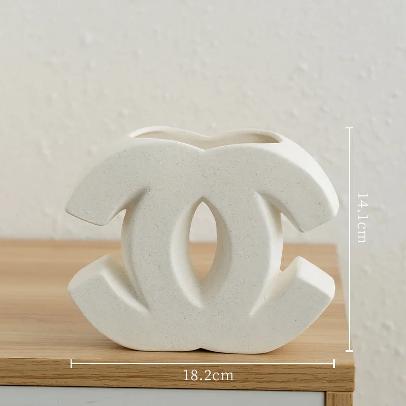 ceramic designer classic shape white INS high-end ral cream style Nordic Dining table decoration vase home entrance ornaments