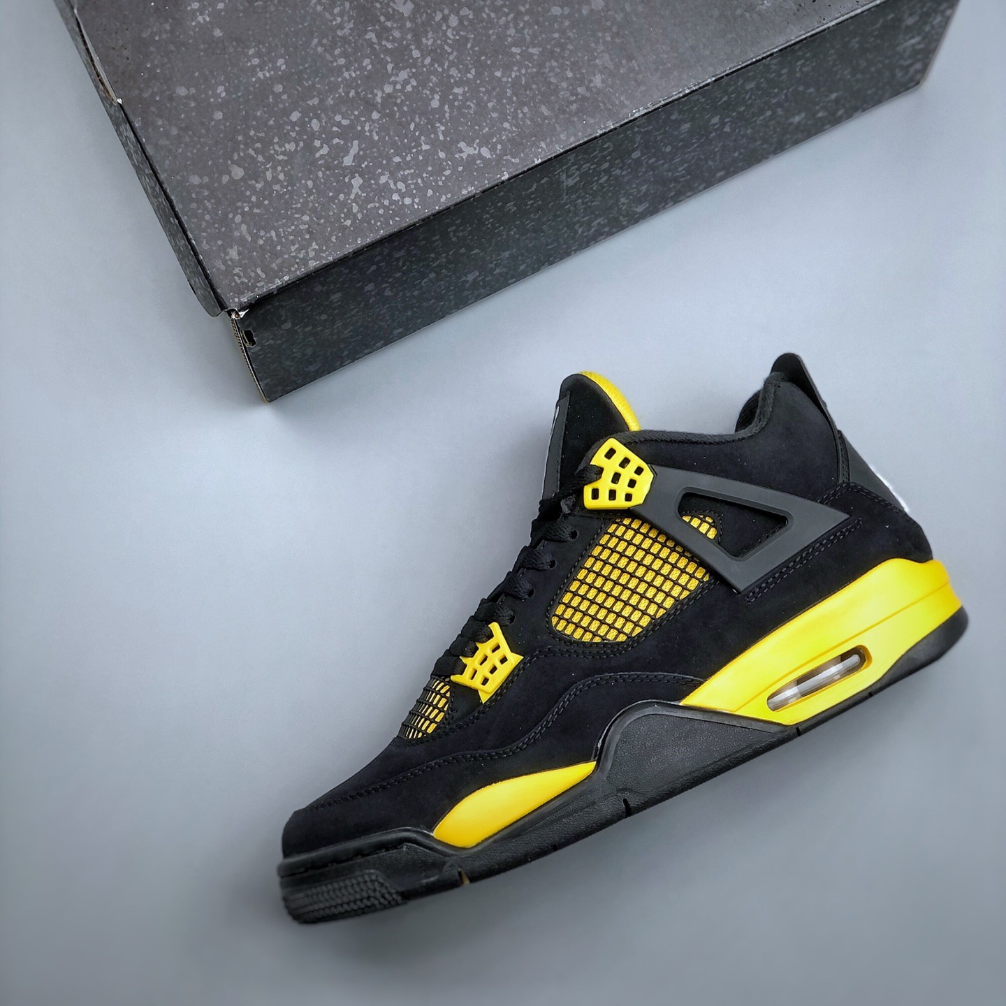 Basketball Shoes 4s 4 Mens j4 Cave Stone Rare Black Cat White Thunder Pizza Orchid Undefeated Cement Fear Brick Cool Grey Denim Military Blue Cozy Gir