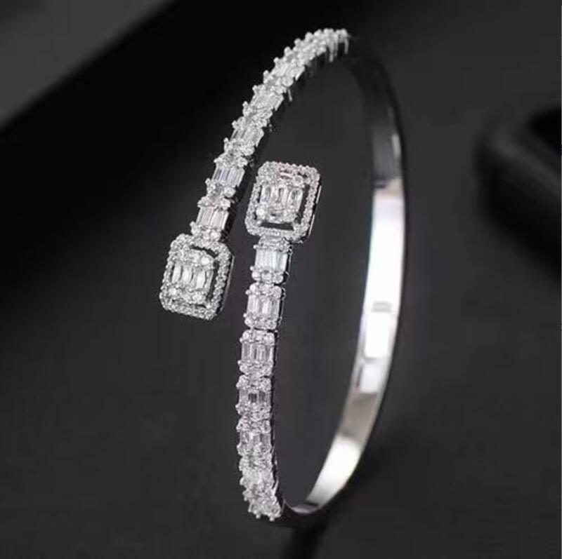 Elegent Wedding Bracelets Jewelry Sterg Sier T Princess Cut White 5A Cubic Zircon CZ Dia Gemstones Party Women Open Bangle For Lover Gift