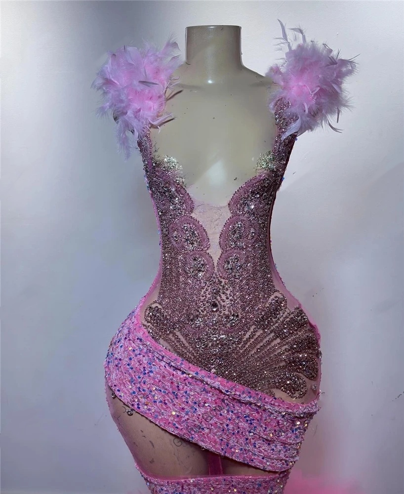 Pink Sweetheart Long Prom Gowns For Black Girls Beaded Crystal Birthday Party Dresses Sequined Evening Dress Feather Robe De Bal