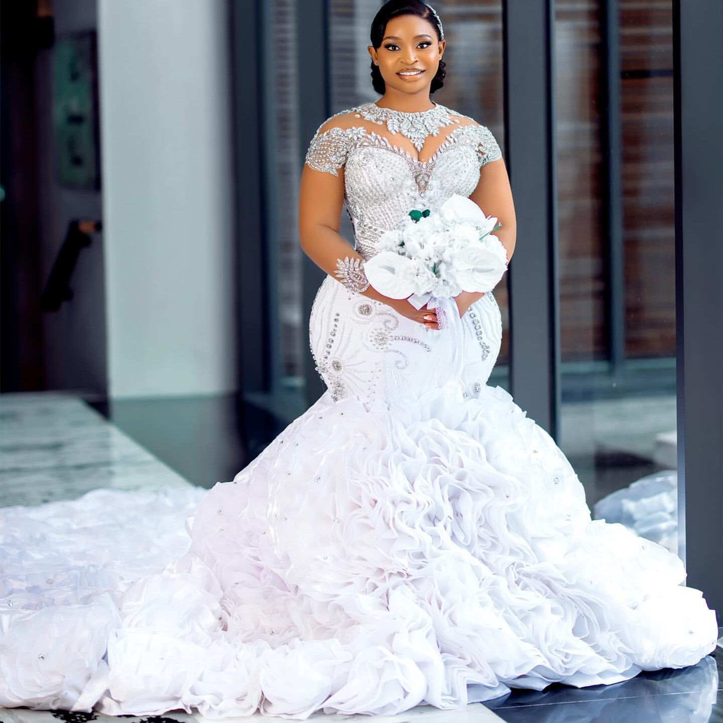 2024 Arabic Aso Ebi Plus Size Lace Luxurious Mermaid Wedding Dress Flowers Crystals Tiers Satin Bridal Gowns Dresses ZJ346