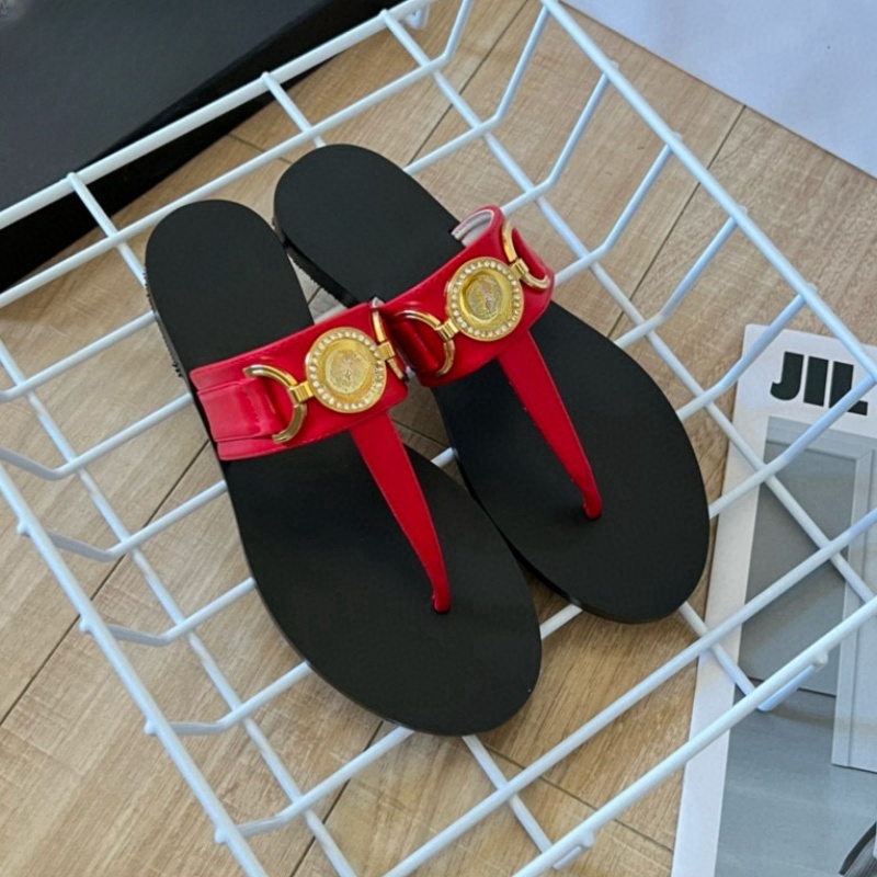 New fashion slippers luxury designer sandals genuine leather letter beach shoes outdoor anti slip sandals women's herringbone indoor shoes rubber flat shoes