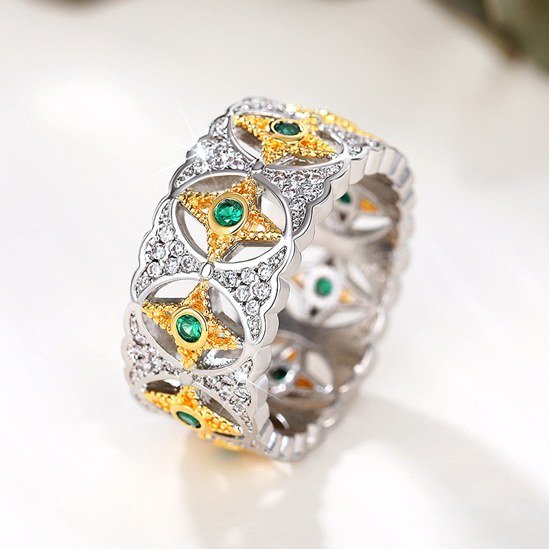 2024 Choucong Brand Court Wedding Rings Vintage Jewelry 925 Sterling Silver Round Cut Emerald CZ Diamond Gemstones Party Hollow Women Bridal Ring For 