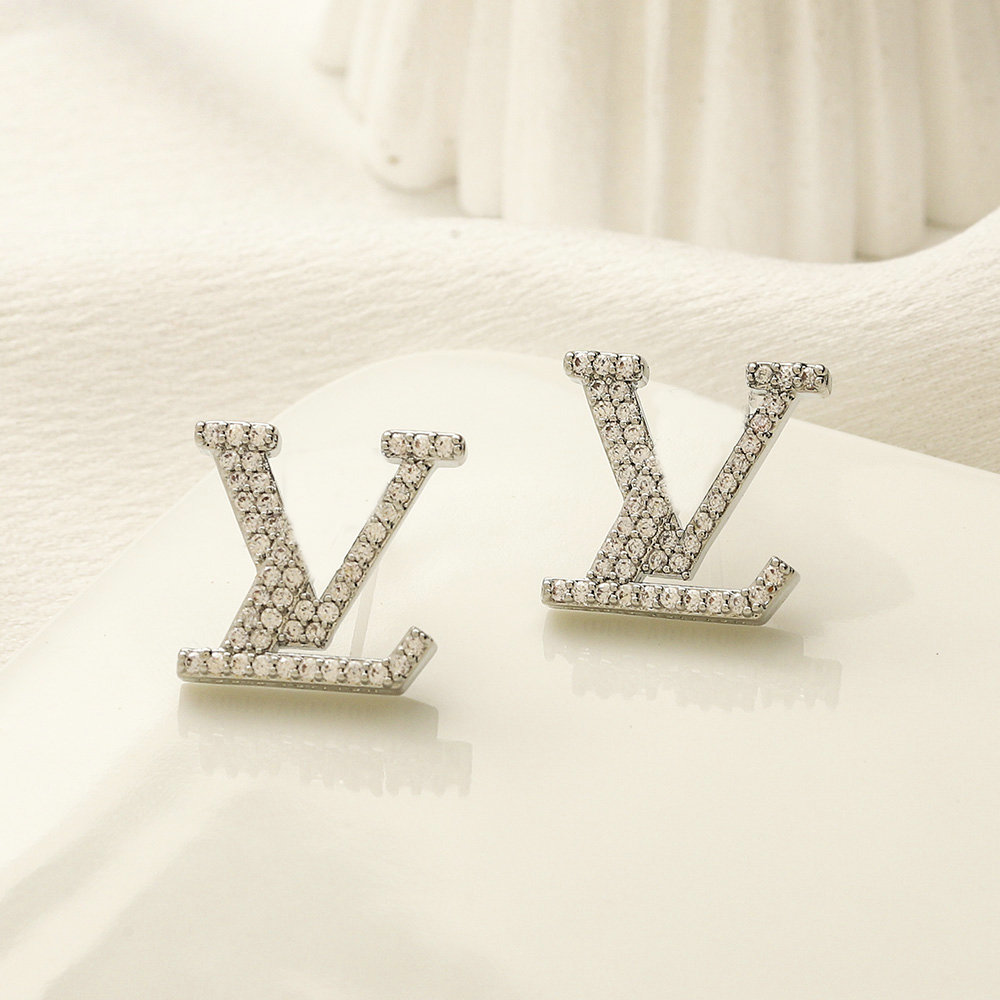 Luxury Diamond Earrings Brand Letter Stud Designer Earrings Jewelry Women Crystal Pearl Earring Wedding Party Gift