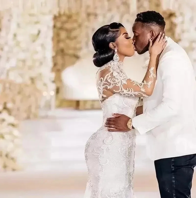 Plus Size Arabic Aso Ebi Lace Beaded Mermaid Wedding Dress High Neck Sheer Neck Long Sleeves Vintage Sexy Bridal Gowns Dresses