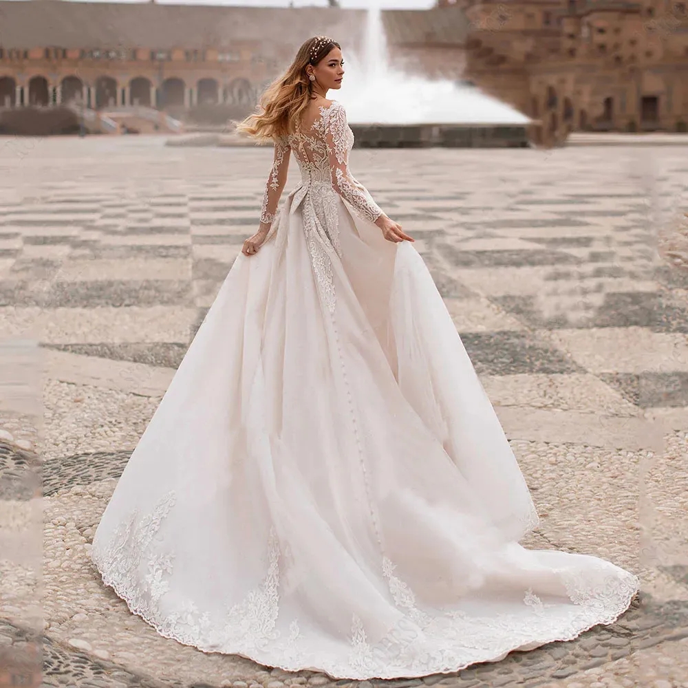 Princess Boho Wedding Dress Women Gorgeous long sleeves Lace Appliques Pleats A Line Bridal Gown Beach Bridal Gowns Bohemian Robes Robe De