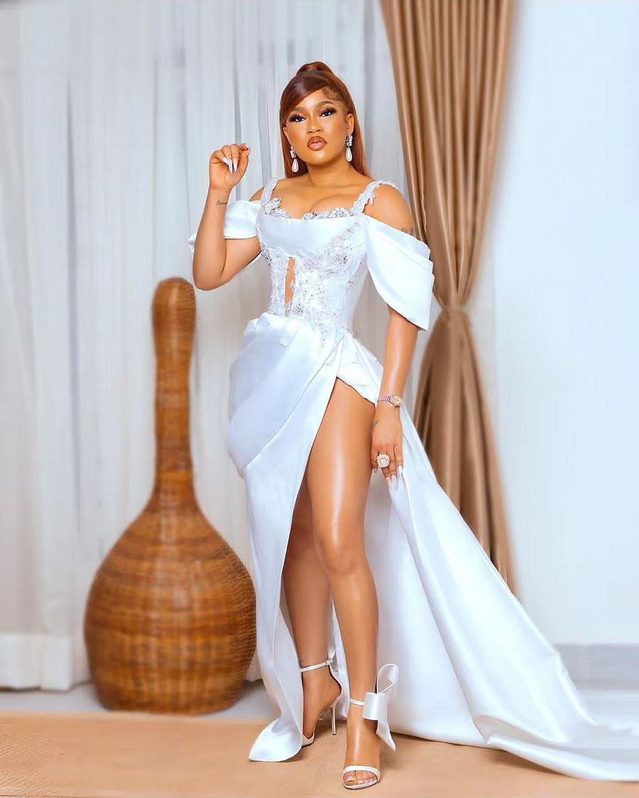 High White Satin Split Long Mermaid Wedding Aso Ebi Chic Off Shoulder Sequins Africa Bridal Dresses Plus Size Custom Made Vestidos De Novia 326