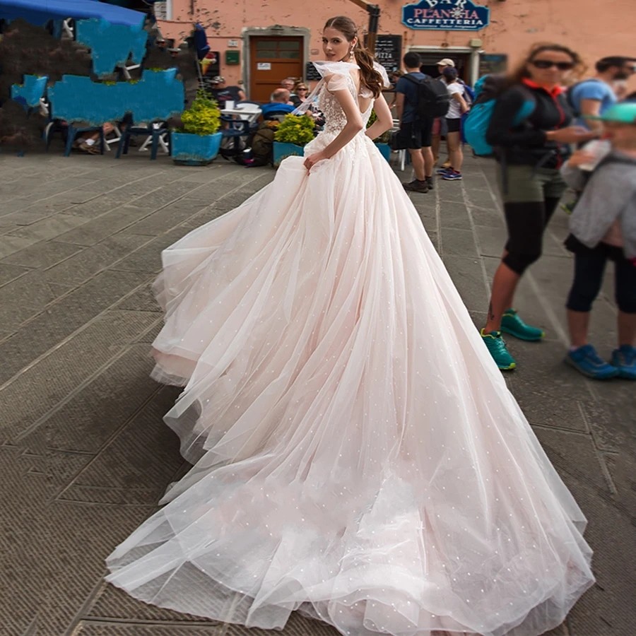 Romantic Wedding Dress 2024 Boho Pearls Tulle Princess Backless V-Neck Flowers Appliques Bridal Bride Gowns Vestidos De Novia