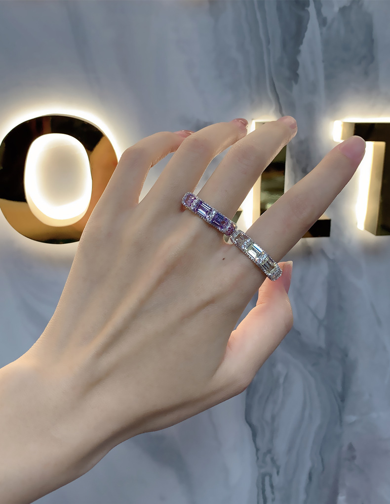 2024 Top Sell Wedding Rings Luxury Fine Jewelry Real 100% 925 Sterling Silver Emerlad Moissanite Diamond Gemstones Party Eternity Women Engagement Ban