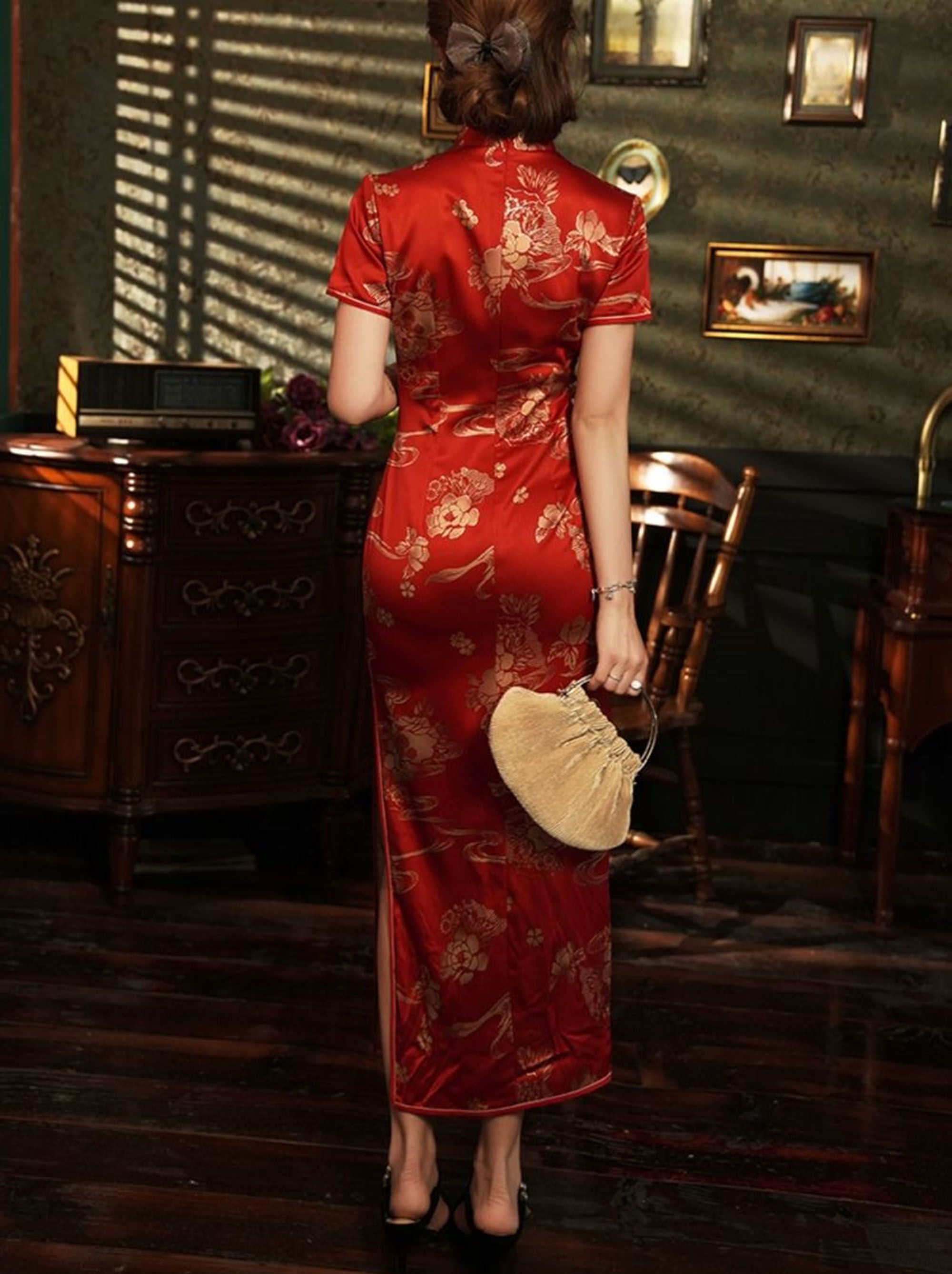 Vintage Floral Print Red Bridal Cheongsam Qipao Dress Mandarin Collar Keyhole Short Sleeve Chinese Style Party Dress