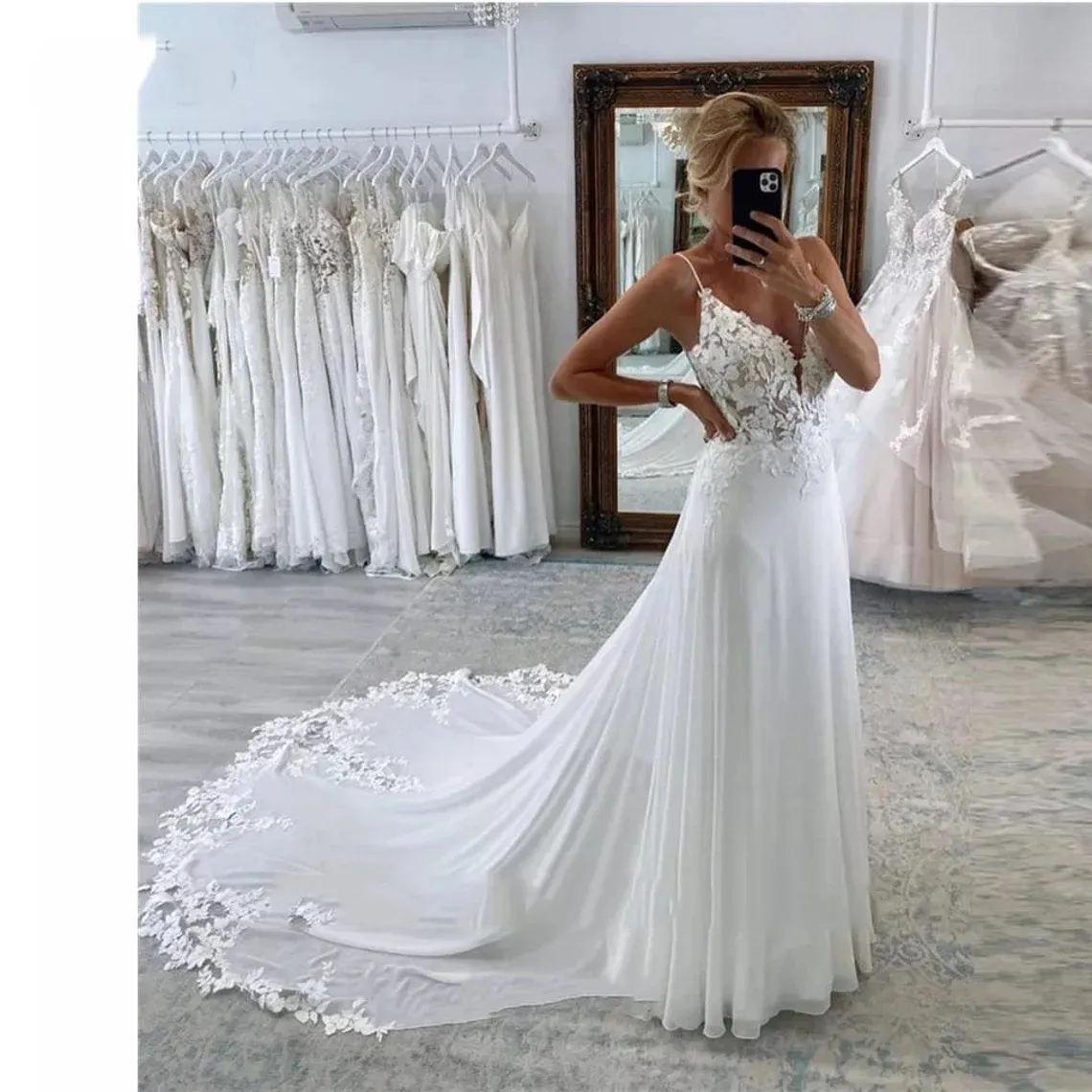 Sexy Spaghetti Beach Chiffon Wedding Dress A Line Long Boho Bridal Gowns Lace Applique Sleeveless Backless Summer Bride Dresses