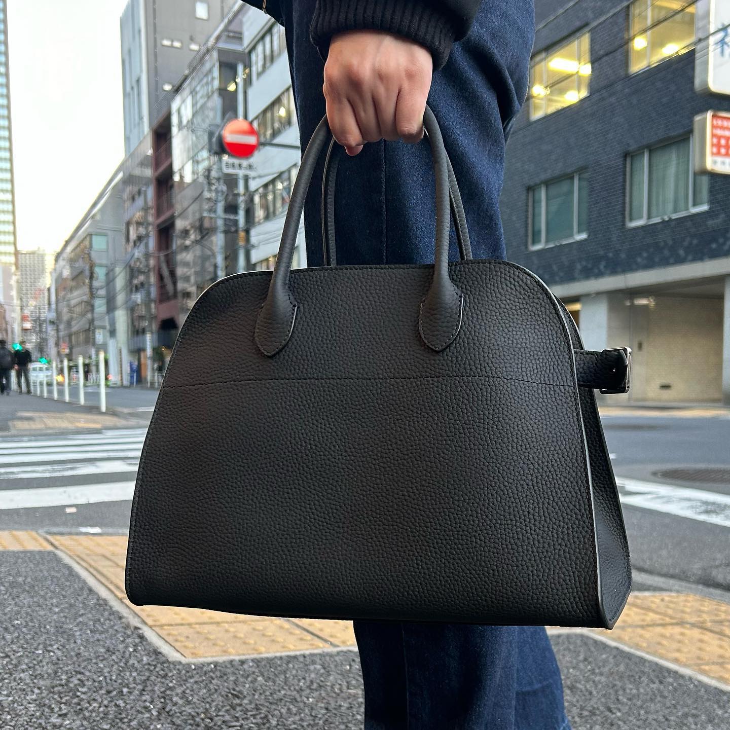Margaux 17 Mirror Quality Designer Tote Bags Leather Crossbody Handbags Lage Shoulder Womens Men Weekend Travel Shopping Suede Bag
