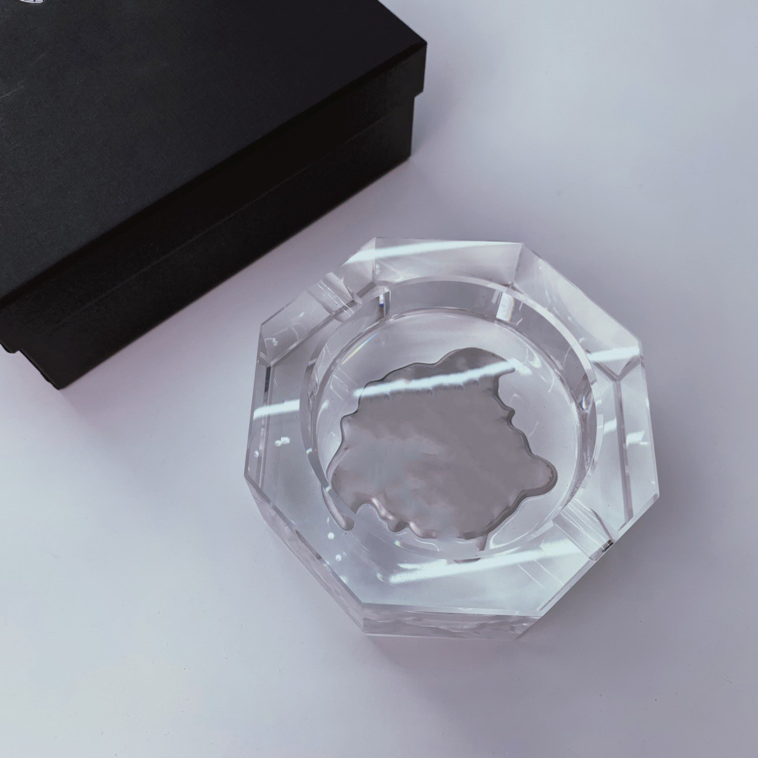 Ashtrays Designer Crystal Ashtray 3D Relief Mens Home Transparent Ashtray Gift Box CL250107 S25918