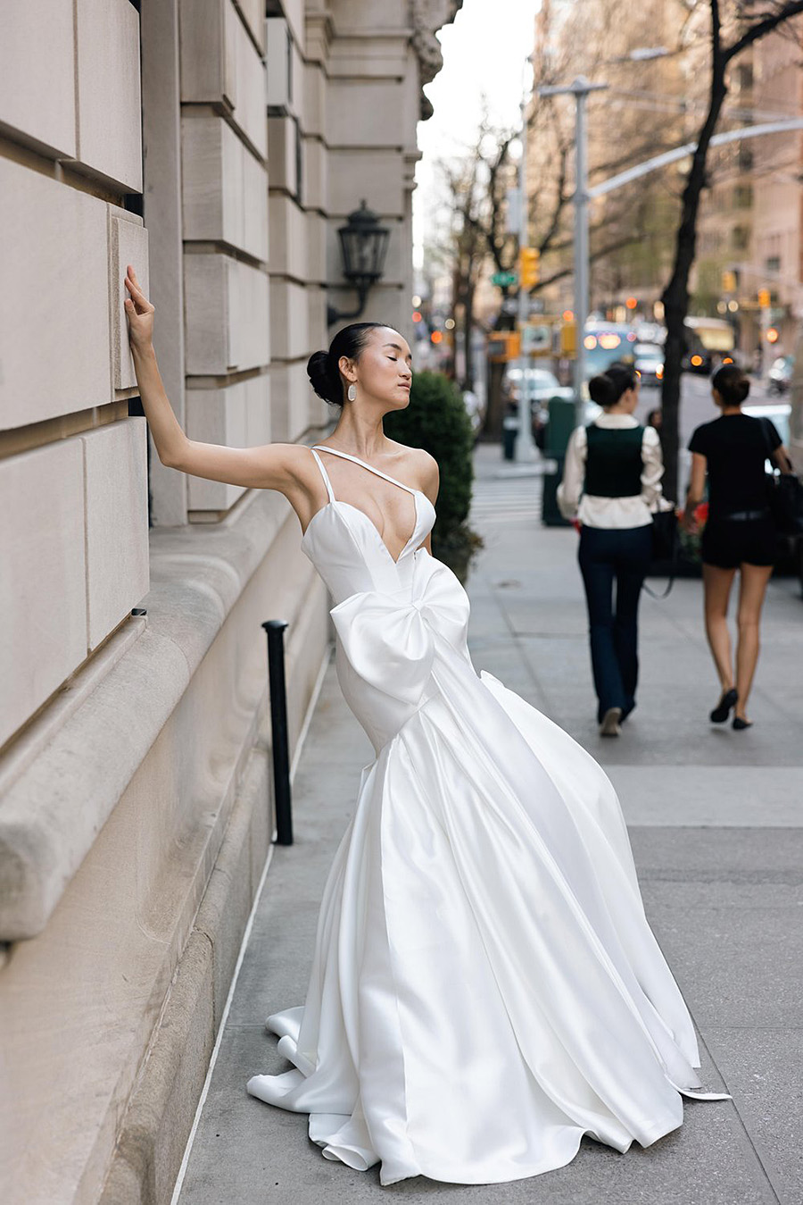 Deep V-neck Sexy Wedding Dresses Halter Bow White/ory Satin Mermaid Bridal Gowns Modest Vestidos De Novia 2024 326