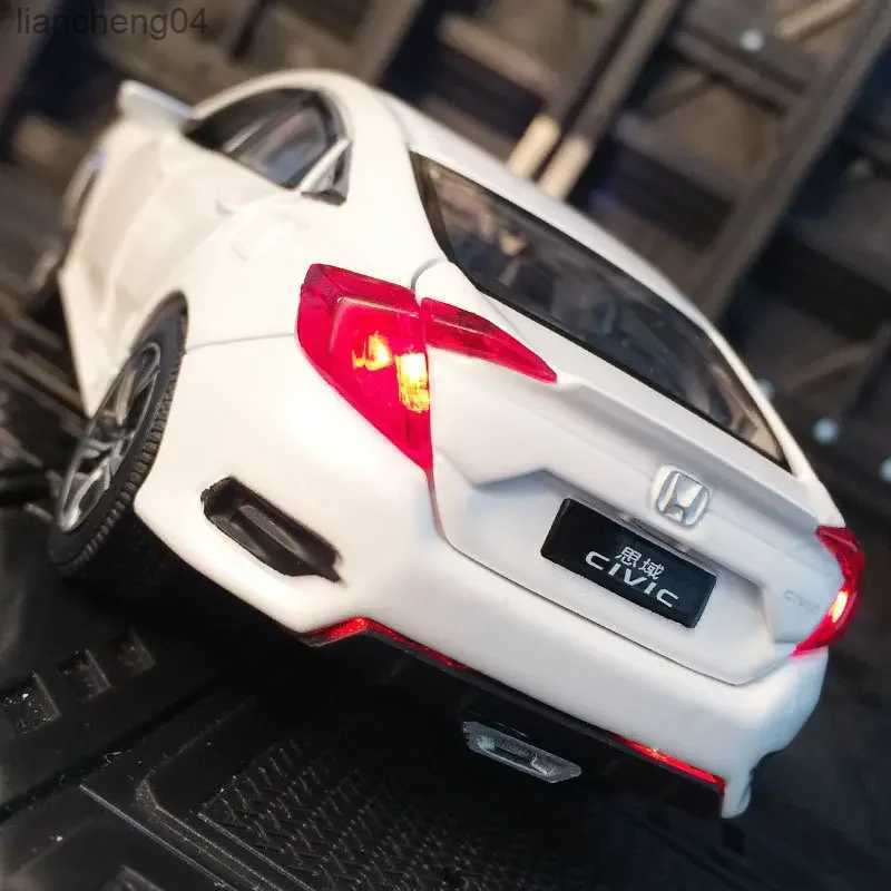 Diecast Model Cars Alloy Model Car 1 32 Diecast Miniature Honda Civic Sedan Simulation Metal Vehicle Collection for Childrens Gift Kids Toys Boys L250923