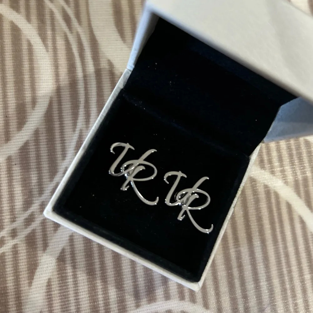 Custom Cufflinks for Men Personalized Custom Initials 1-3 Letter Stainless Steel Cufflink Mans Suit Shirt Jewelry Groomsmen Gift 240221