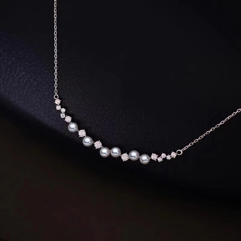 2024 Sweet Cute Smile Pendant Simple Fashion Jewelry 925 Sterling Silver Pearl ZirconCZ Diamond Gemstones Party Women Clavicle Necklace For Lover Gift