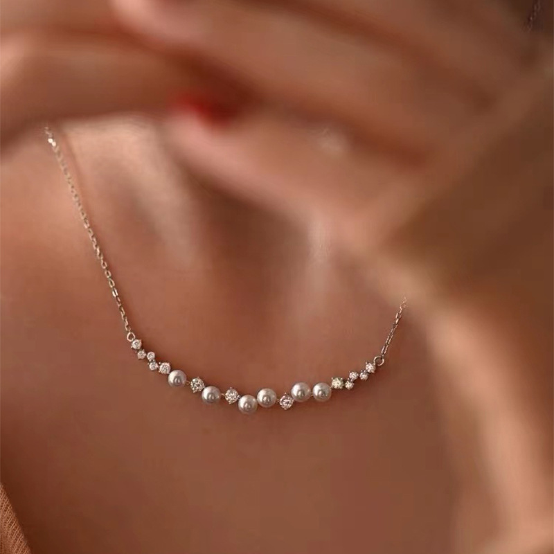 2024 Sweet Cute Smile Pendant Simple Fashion Jewelry 925 Sterling Silver Pearl ZirconCZ Diamond Gemstones Party Women Clavicle Necklace For Lover Gift