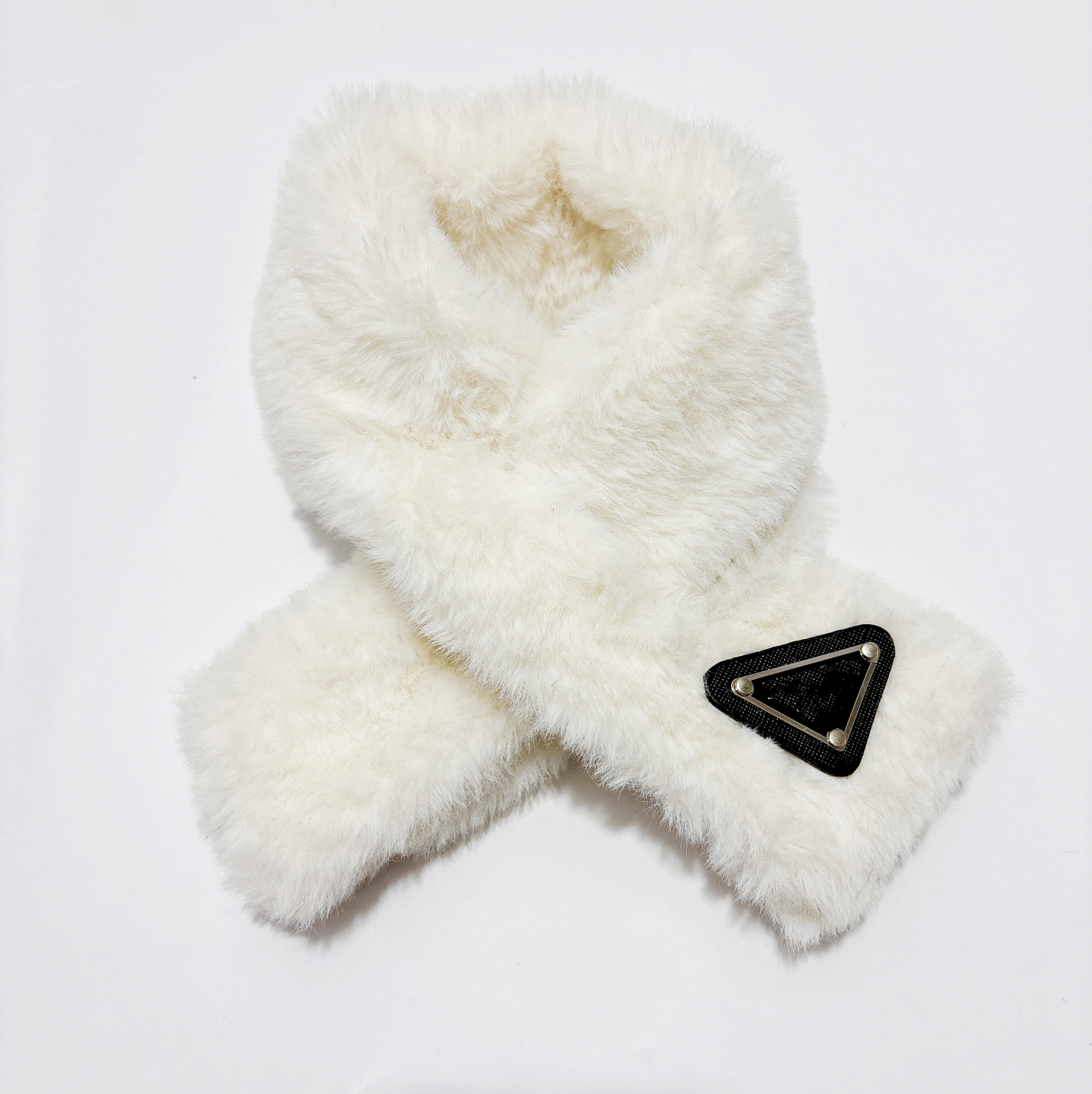 Winter Apparel Designer Clothes Dog Faux Fur Coat Turtleneck Puppy Sweater Cold Weather Pets Jacket Warm Outfit Jackets for Small Medium Dogs White Fr