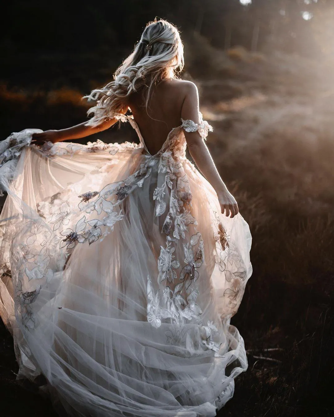 Off The Bohemian Shoulder Wedding Dresses Bridal Gowns Sexy Backless Lace Appliqued A e Beach Boho Bride Dress