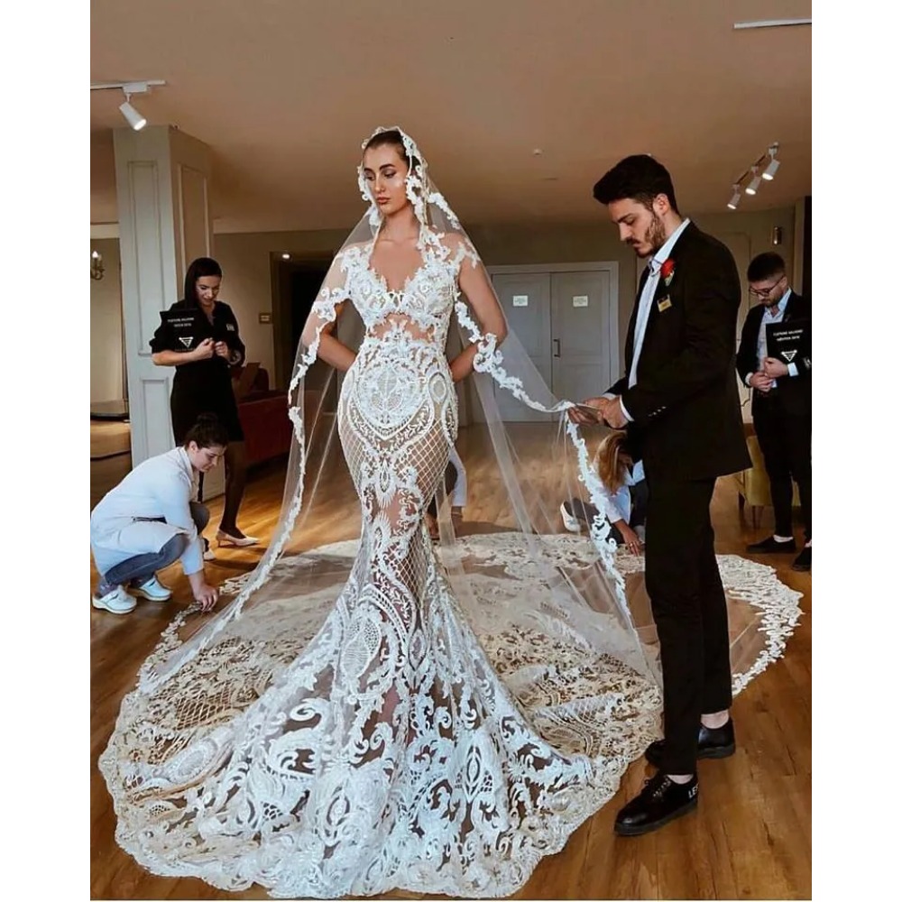 Stunningbride 2024 Gorgeous Mermaid Wedding Dresses Sleeveless V Neck Lace Bridal Gowns Covered Button Back Plus Size Saudi Arabic Dubai Bride Dress